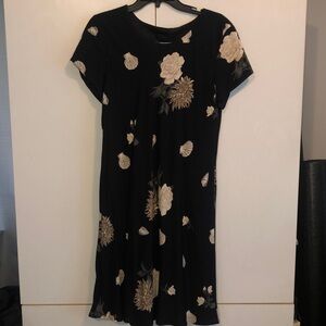 Black seashell flower dress
